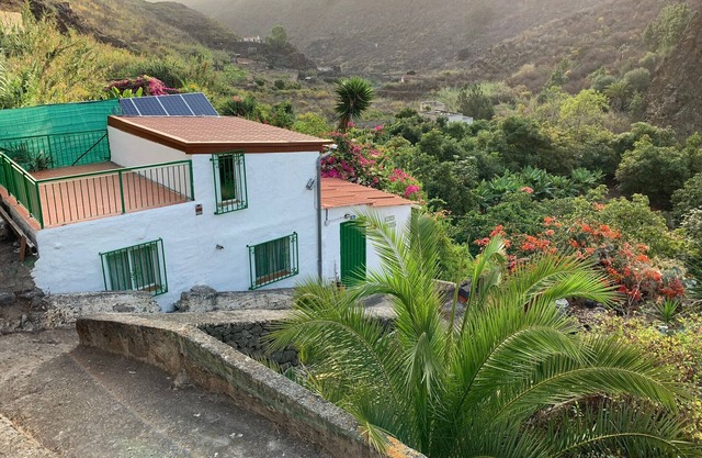 Ecofinca Azuaje Friends 