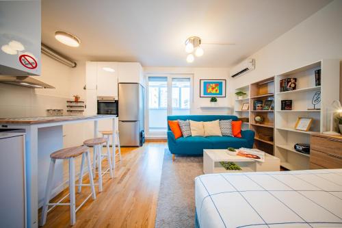 Fleksibilni SelfCheckIns 168 - Zagreb - Studio - Parking - Lođa