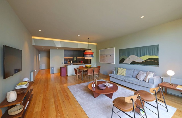 FLH Gilreu Beach Duplex with Sea View I