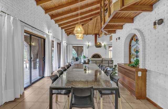 FLIPHAUS Wine Country Viamonte