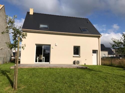 Flochouët - Maison avec jardin - Trélivan proche Dinan