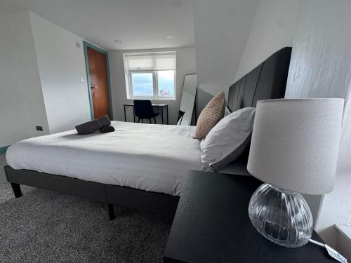 Florence 4 Bedroom house, sleeps 14