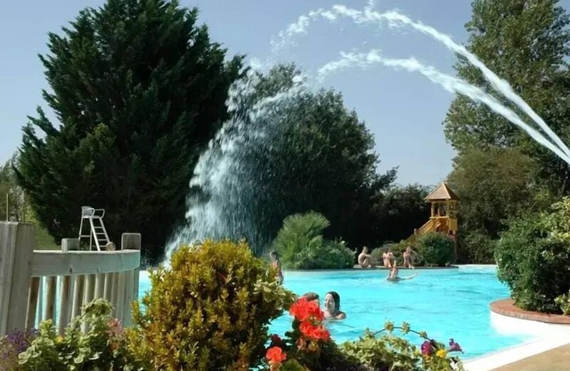 Florence Campsite * - Mobile Home Deluxe Octalia Air-conditioned 4 rooms 8 people