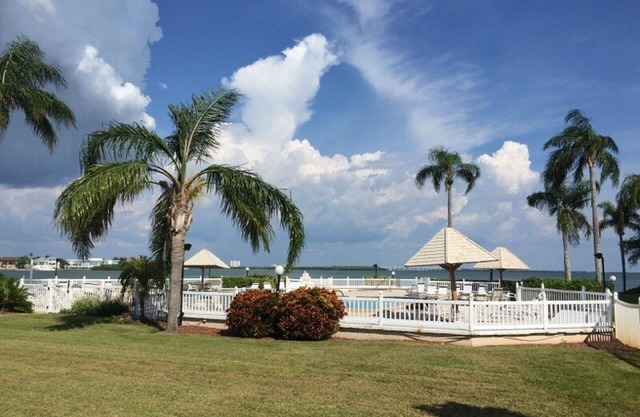 Florida Living At Its Best!