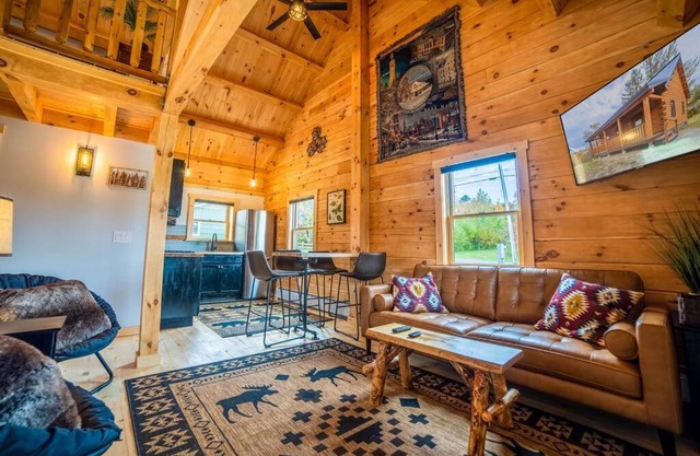 Florida Mountain Log Cabin