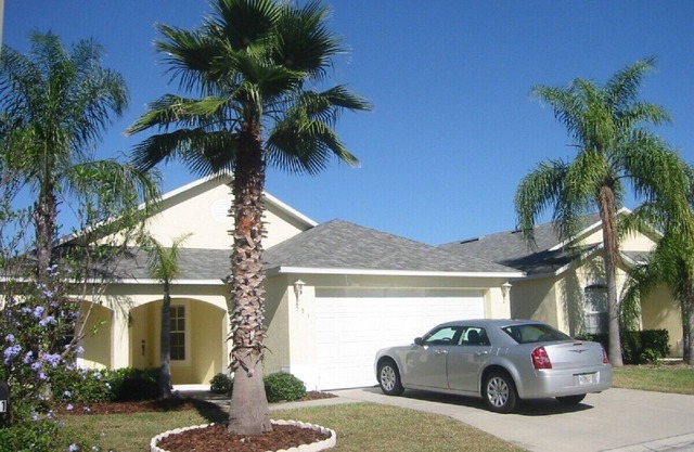 Florida Villa - home from home with pool - 15 mins to Disney World