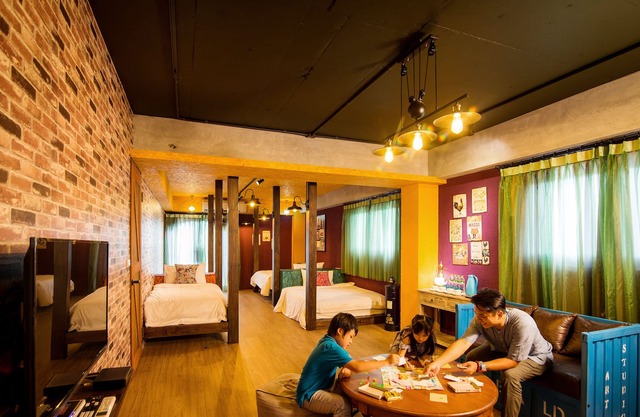 Fly Inn Yilan