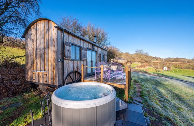 Flying Scotsman - One Bedroom House, Sleeps 2