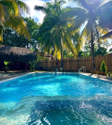 Fm Luxury villa Arquitectura tipo Bali Mini Playa y piscina privada