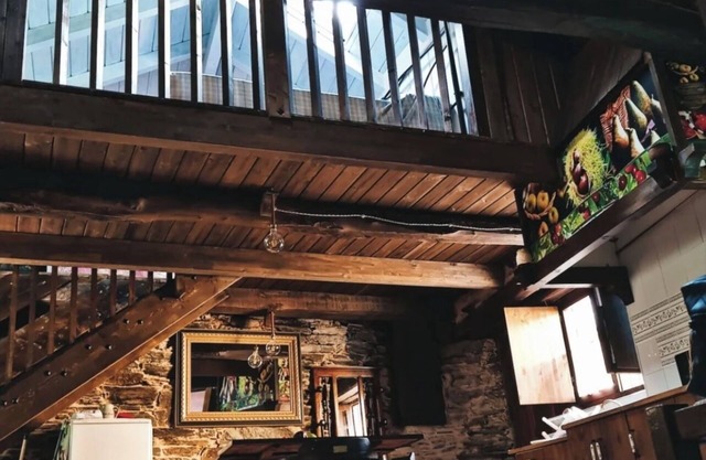 FOLIBAR HOUSE
