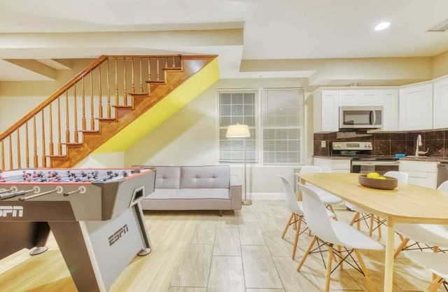 Foosball 3BR Apt in Walk-up w Laundry