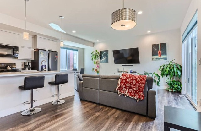 Foothills I Red Rocks I W Denver 3bd 2ba Townhome