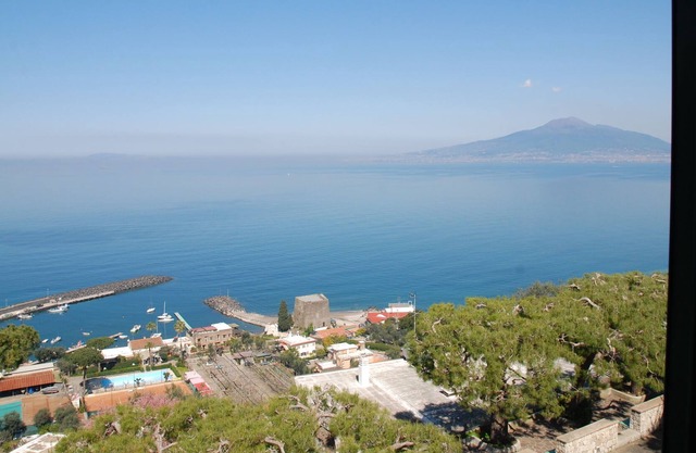 For a wonderful holiday in the Gulf of sirens