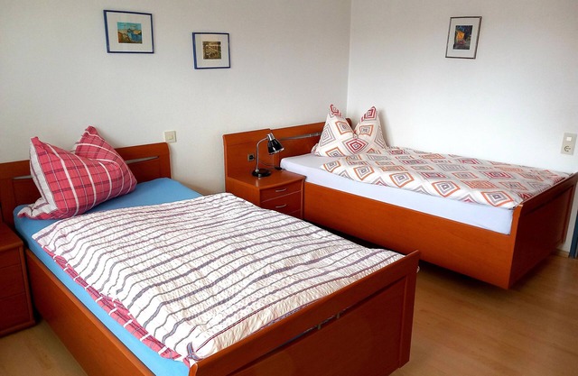 For companies only! Comfortable apartment for fitters near Gießen with own entrance.