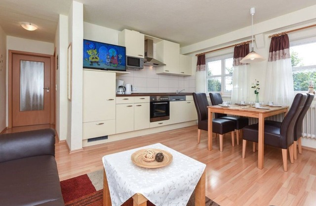 For families and those looking for peace, non-smoking apartment, free WiFi