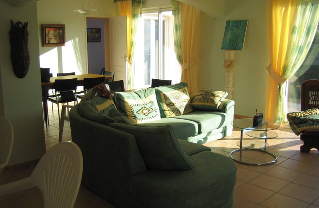 For pleasant and enriching holidays between sea and mountains