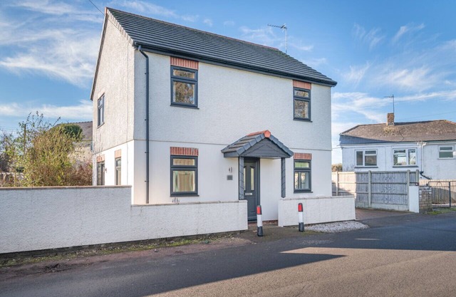 Forest Walk - Three Bedroom House, Sleeps 5