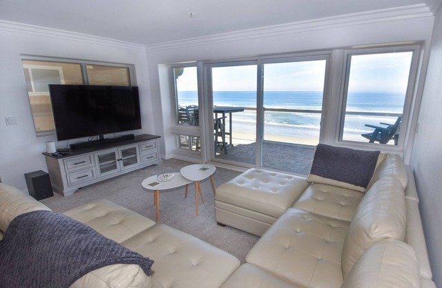 Forget your worries in this spacious and serene space.