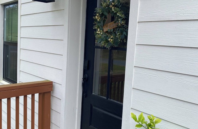Forget your worries in this serene space. New 4-bedroom 4 bath house in Astor