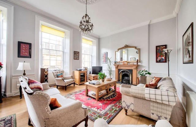 Forth Street City Home by GuestReady