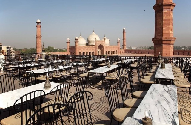FortVista Eatery & Lodges Lahore