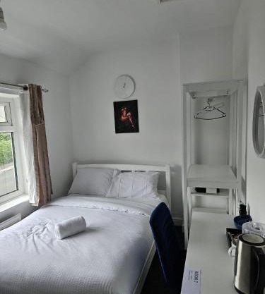 Forward Lodge and Suites