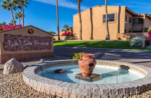 Fountain Hills, Arizona 2 Bedroom, 2 Bathroom Condo in Great Location