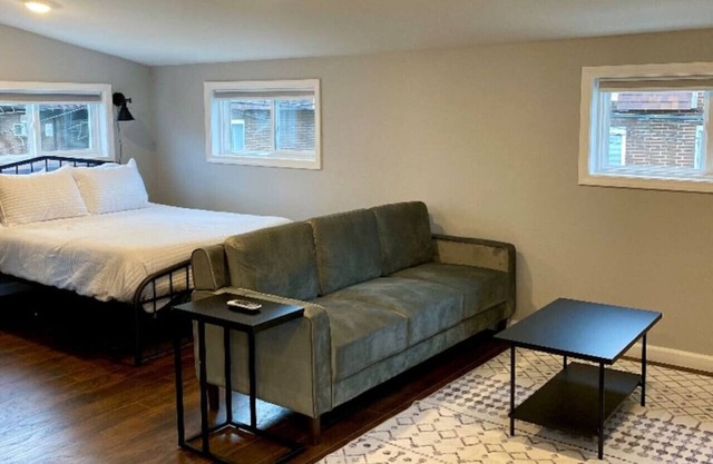 Fountain Square Loft Studio!