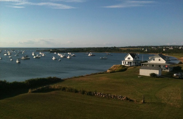 Four bedroom summer cottage on New Harbor
