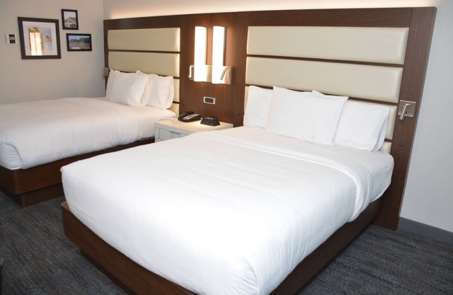 Four Points by Sheraton Fayetteville Fort Bragg