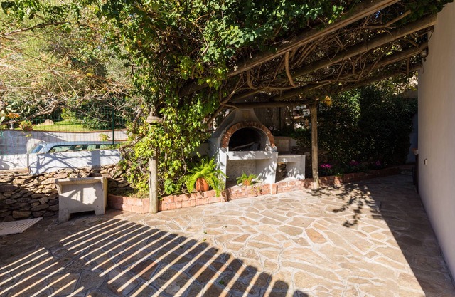 Four-room apartment in the center of Agrustos