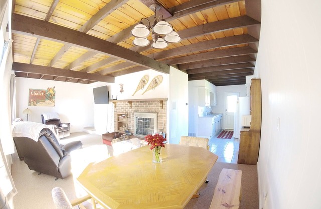 Four Season Chalet at Caberfae/3BR/Pet-Friendly