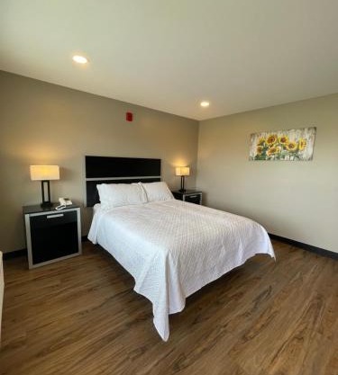 Four Seasons Inn
