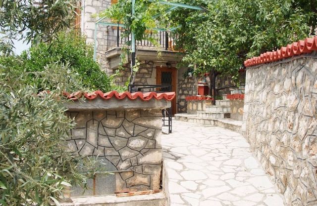 Fourlas Stone House. No: 00000151796