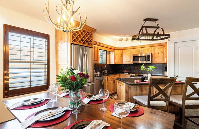 Fox Bay Condo w/Community Hot Tub+Fitness Center, Across from Deer Valley East Village