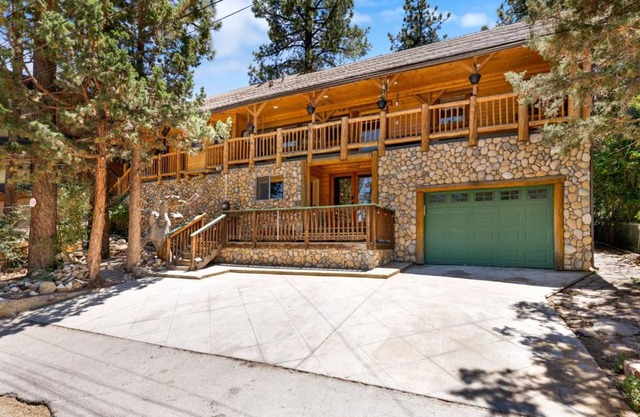 Fox Lodge Big Bear-Indoor Pool-Hot Tub-Games-Luxury Retreat