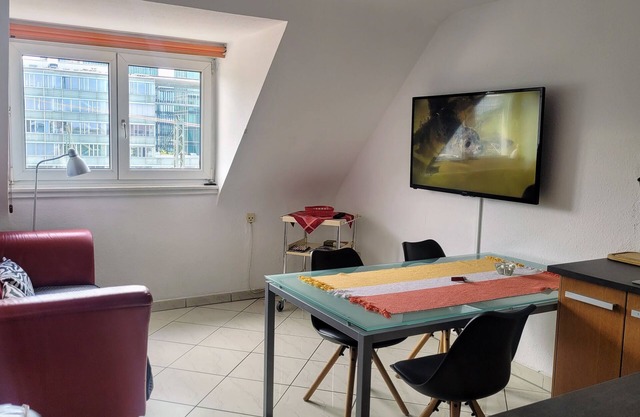 FR/center at the main station, 2 bedrooms, sleeping possibilities for up to 5 persons