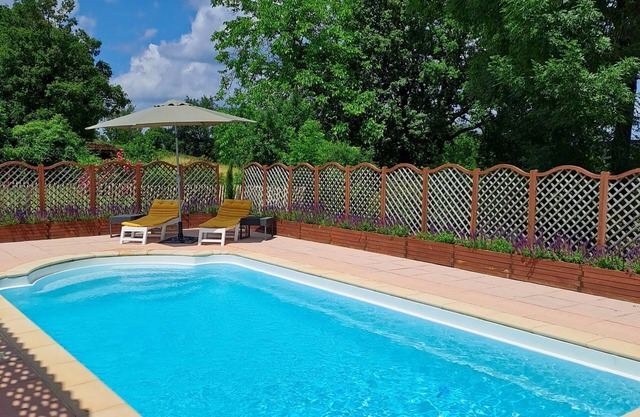 Beautiful old barn with a private swimming pool in Dordogne