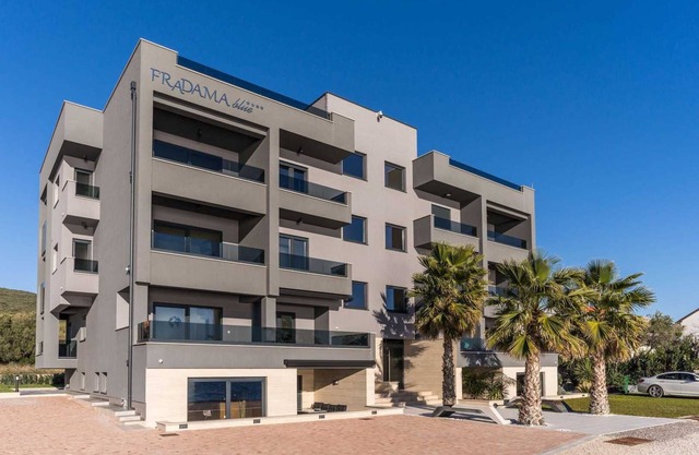 FRADAMA Blue A6 | Adriatic Luxury Villas