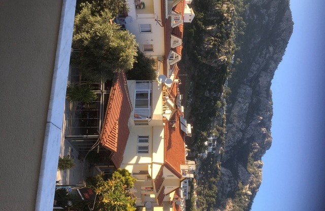 Frankies Penthouse apartment