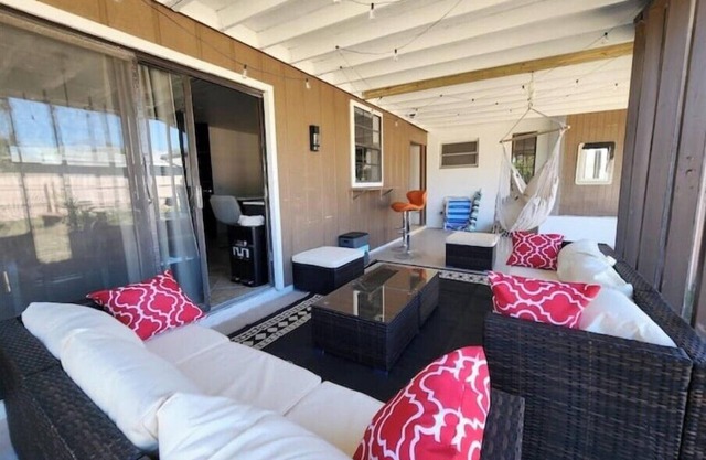 Franklyn Luxe - 2 min walk to Beach & Dining