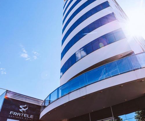 Fratele Business Hotel