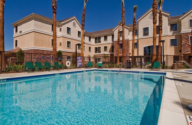 Free Breakfast. Outdoor Pool & Hot Tub. Near Edwards Air Force Base!