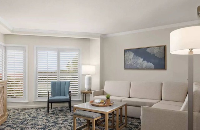 FREE GOLF FOR TWO, Waterfront Sea Pines Heritage Club at Harbour Town Resort