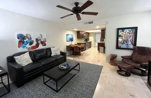 FREE GOLF! Resort Style Heated Pool & Spa, WIFI, Walk to Borgata & Hilton Villages Shops & Dining!