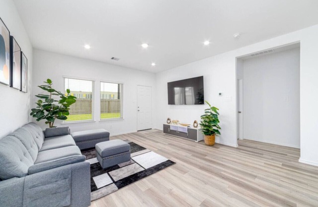 Freshly Built 4BR, 2.5-Bath Home in North Houston