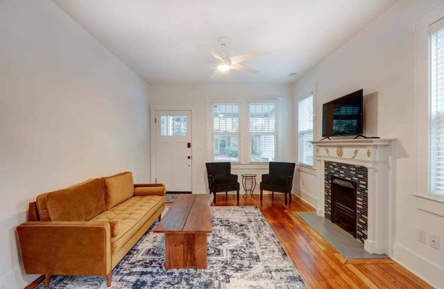 Freshly Renovated Bungalow - Monthly Stays!
