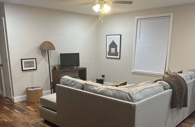 Freshly Renovated 3 bedroom 2 bathroom house