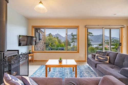 Freycinet Stone 