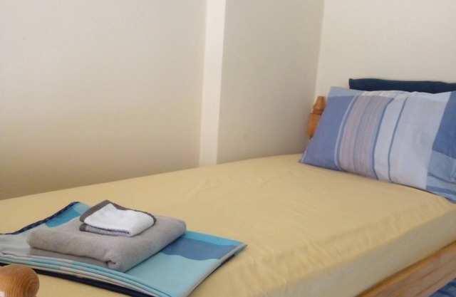 Friendly Professionals Dorm that Feels Like Home